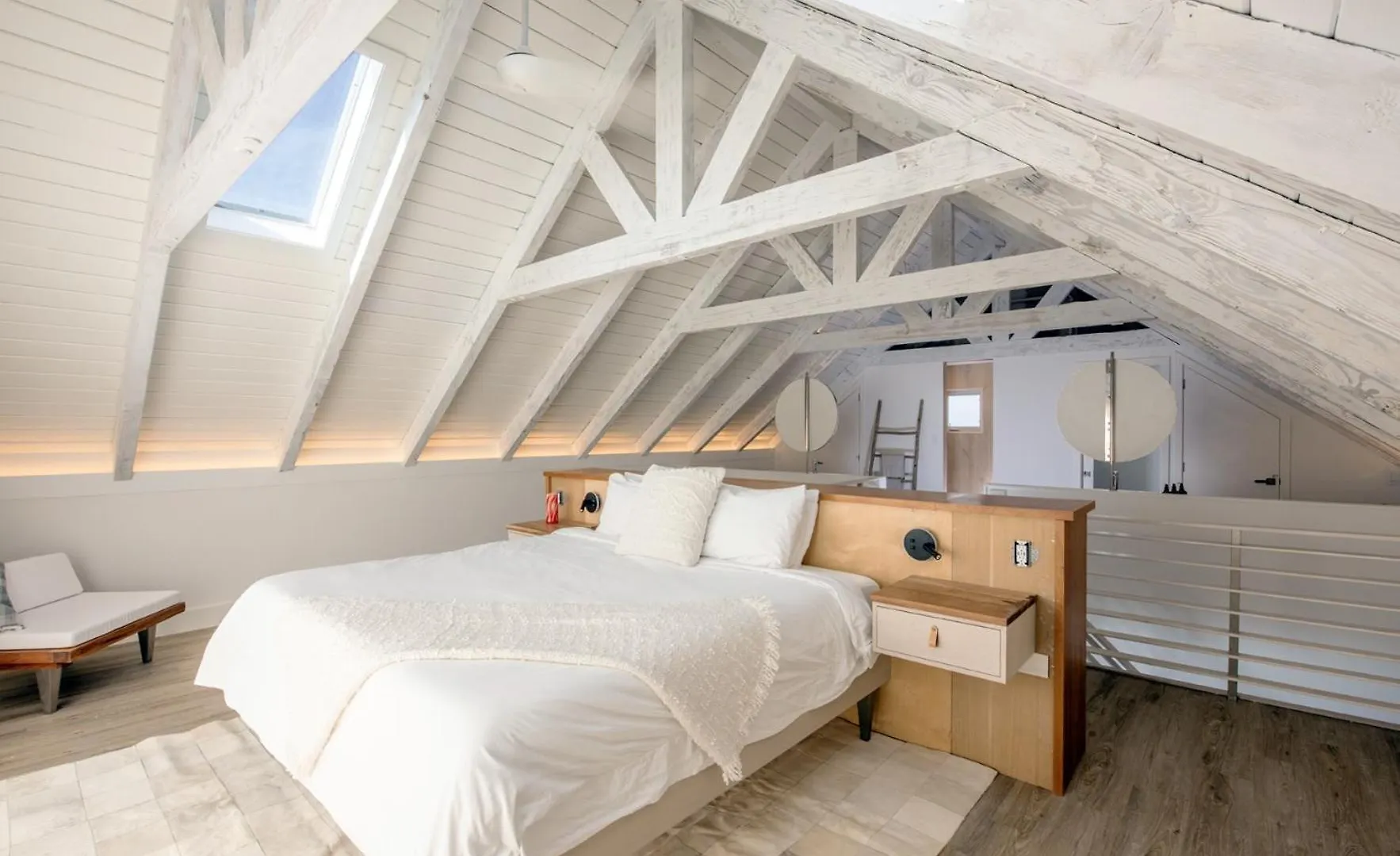 Дом отдыха Touch Of Class Cottage Home Savannah Sound